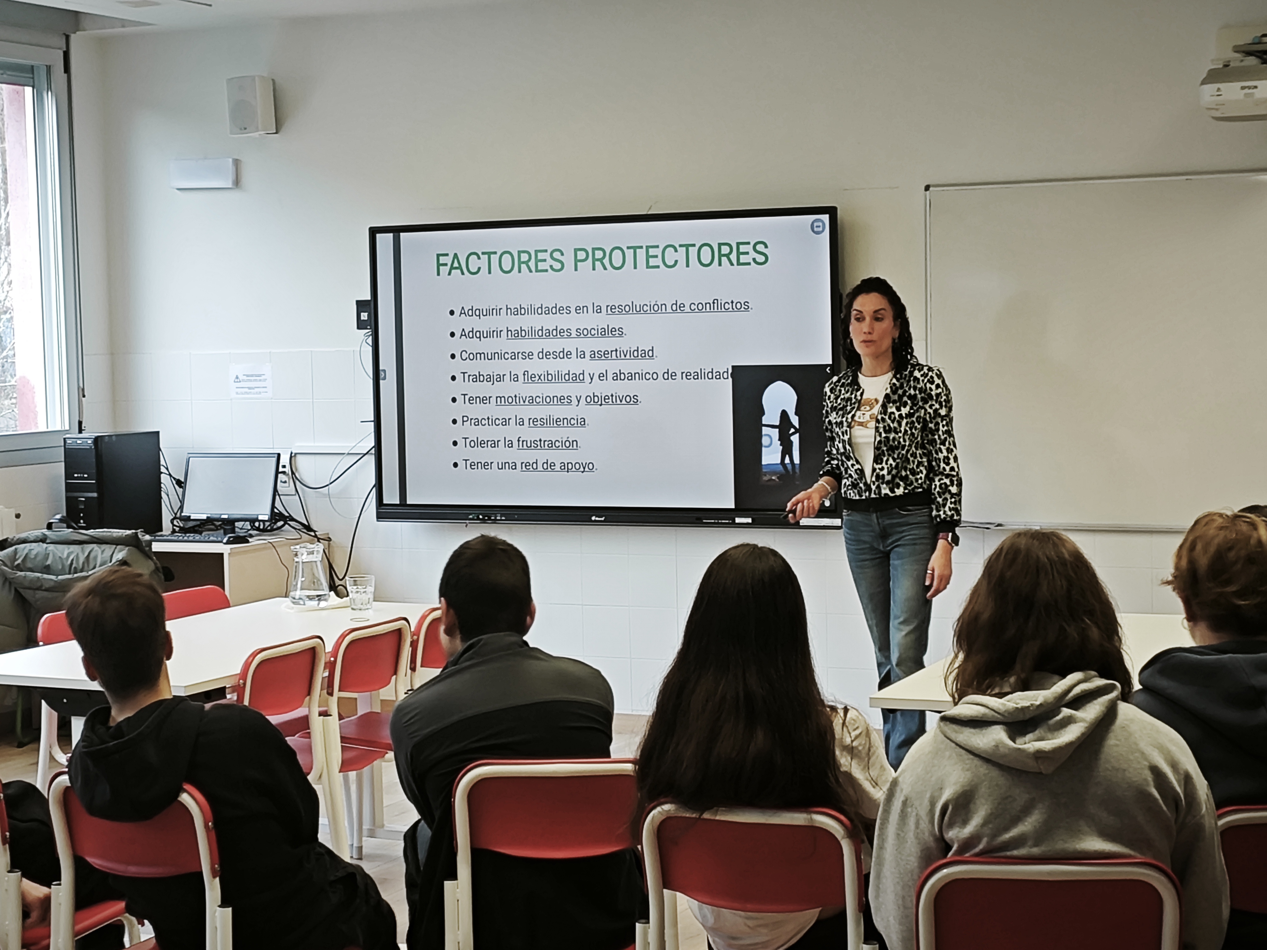 Charla Teléfono de la Esperanza
